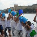 Флешмоб Ice Bucket Challenge действительно помог генетикам