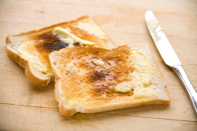 Два тоста со сливочным маслом в день удваивают риск возникновения диабета
