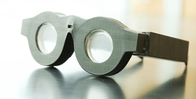 Эти умные очки откорректируют ваше зрение автоматически