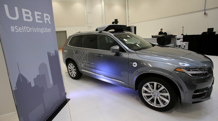 Uber's Volvo XC90 self driving car is shown during a demonstration of self-driving automotive technology in Pittsburgh, Pennsylvania, U.S. September 13, 2016.  REUTERS/Aaron Josefczyk