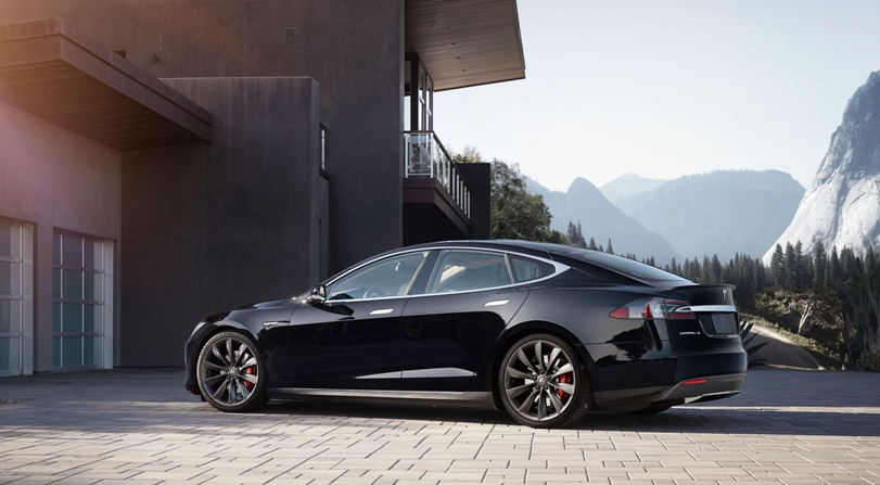 Пришло время попрощаться с самой доступной моделью автопроизводителя Tesla