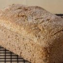 Чёрный хлеб не лучше, чем белый хлеб — по крайней мере, для половины из нас