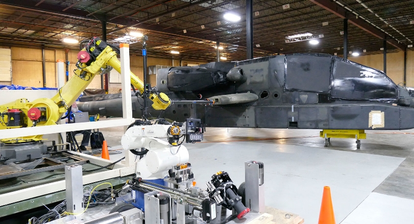 Армия США собирается заправлять вертолёты роботизированными насосами