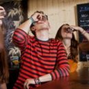 Предупреждение родителям: предложение алкоголя подросткам в семье в дальнейшем приводит к пьянству