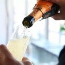 Исследование: употребление алкоголя в малых дозах снижает риск раковых заболеваний