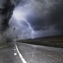 Искусственный интеллект предупреждает об урагане и помогает спасать людей