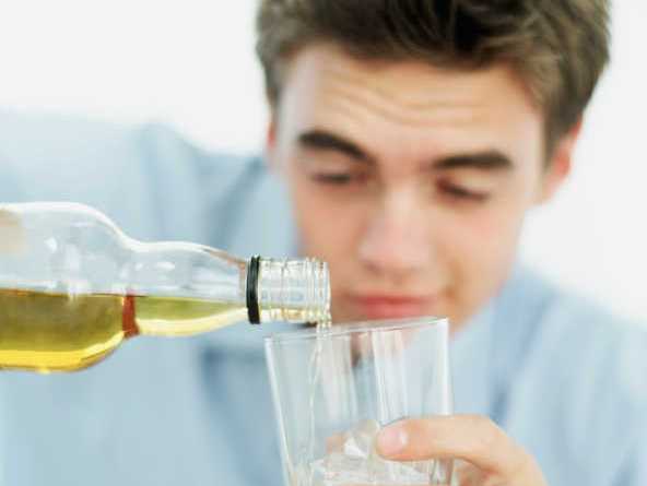 Употребление алкоголя в юности увеличивает вероятность развития тяжёлой формы рака простаты