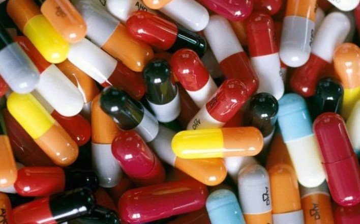 Парадоксальное открытие: ключом в борьбе с резистентностью к антибиотикам может быть назначение… ещё большего числа антибиотиков