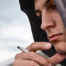 Выявлена связь курения в подростковом возрасте с возникновением психических расстройств в зрелости