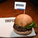 Компания Impossible Foods получила разрешение FDA на продажу заменителя мяса в продовольственных магазинах США