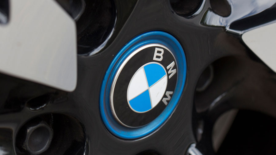 Хакеры взламывают автомобили BMW через официальный сайт производителя
