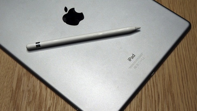 Появились фото предполагаемого iPad Pro 2 с экраном 12,9 дюймов