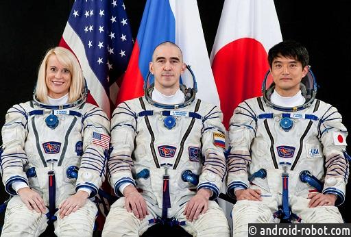 Экипаж первого корабля новейшей серии «Союз МС» перешел на борт МКС