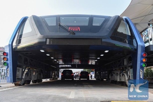 В «Поднебесной» испытали 1-ый автобус В «Поднебесной» испытали 1-ый автобус