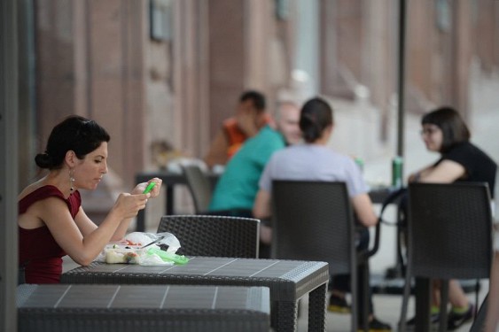 Стало известно, почему русские рестораны могут отказаться от Wi-Fi