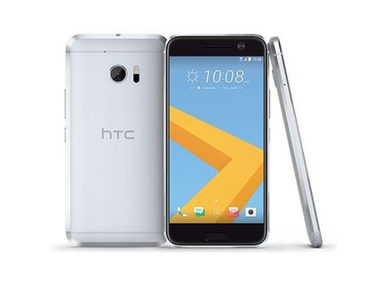 В РФ резко упал в цене смартфон HTC 10