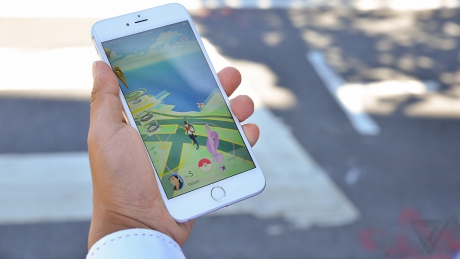 В Бельгии правоохранители будут облагать штрафом пешеходов за игру Pokemon Go В Бельгии правоохранители будут облагать штрафом пешеходов за игру Pokemon Go