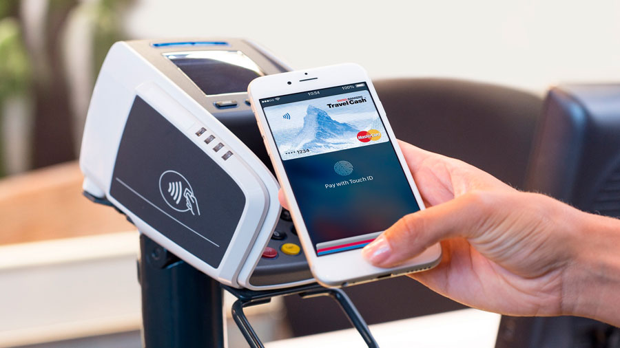 Прибавление: восемь российских банков подключились к Apple Pay