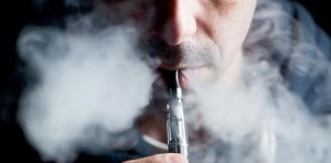 Учёные предупреждают подростков о вреде курения электронных сигарет