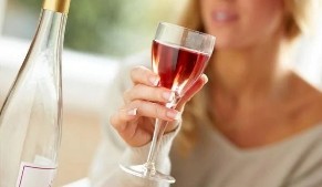 Неумеренное употребление алкоголя накануне наступления беременности увеличивает риск возникновения диабета у детей Неумеренное употребление алкоголя накануне наступления беременности увеличивает риск возникновения диабета у детей