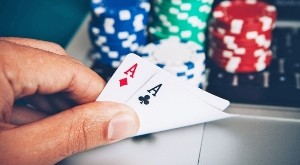 Известный своей игрой в покер Искусственный Интеллект бросает вызов учёным и инженерам