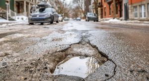 Мечта автомобилиста: самовосстанавливающаяся дорога к тому же подзаряжает ваш электромобиль