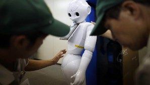 Роботы будут создавать самые правдоподобные информационные фальшивки Роботы будут создавать самые правдоподобные информационные фальшивки