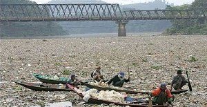 Реки являются основным источником загрязнения морей пластиковыми отходами