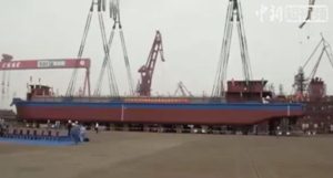 В Китае начали перевозить уголь по рекам на грузовом электросудне В Китае начали перевозить уголь по рекам на грузовом электросудне