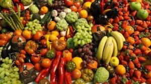 Диета из фруктов, овощей и цельного зерна помогает снизить риск развития депрессии Диета из фруктов, овощей и цельного зерна помогает снизить риск развития депрессии