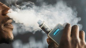 Даже без табака электронные сигареты с ароматизаторами могут нанести вред кровеносным сосудам Даже без табака электронные сигареты с ароматизаторами могут нанести вред кровеносным сосудам