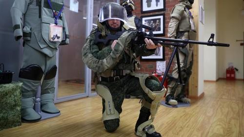 Новый российский экзоскелет способен удивить противника Новый российский экзоскелет способен удивить противника