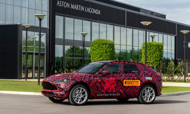 Новая модель Aston Martin DBX: подходящий внедорожник для агента 007?